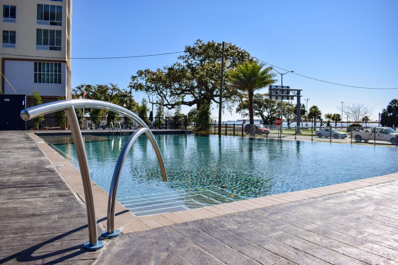Legends Hotel Biloxi